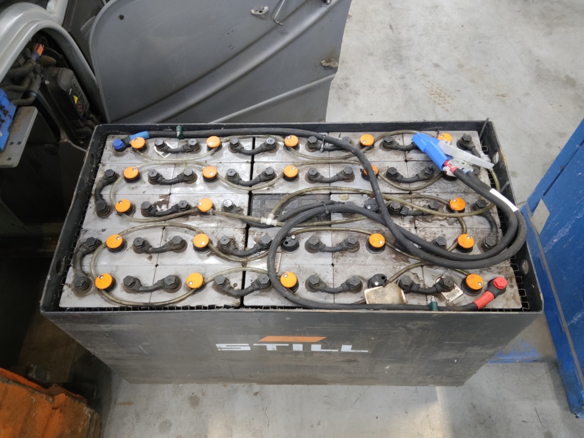 Still RX20-16 Electric 3-wheel forklift www.blackforxx.com