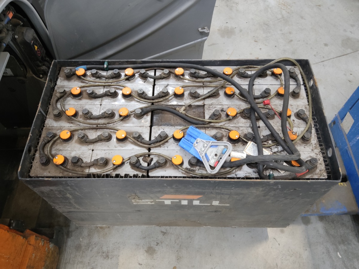 Still RX20-16 Electric 3-wheel forklift www.blackforxx.com