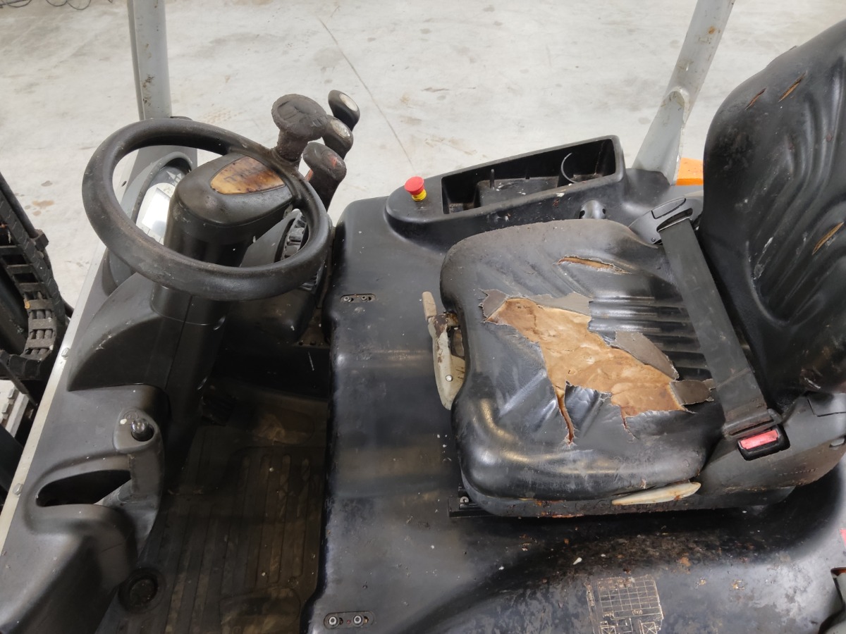 STILL RX50-10 Elektro 3 Rad-Stapler www.blackforxx.com