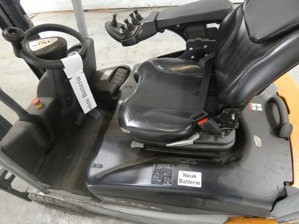 STILL RX50-16 Electric 3-wheel forklift www.blackforxx.com