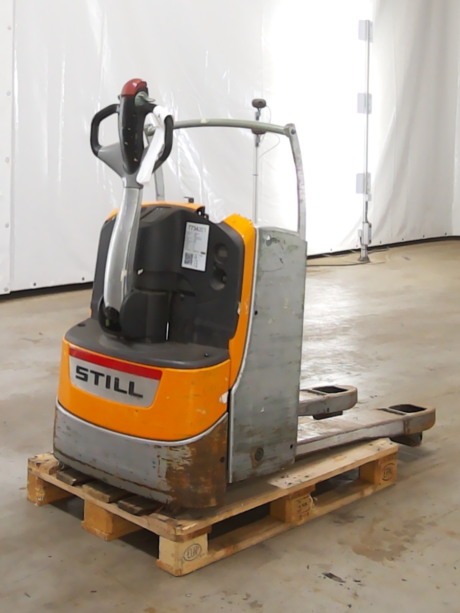 Still EXU20 Pallettruck www.blackforxx.com