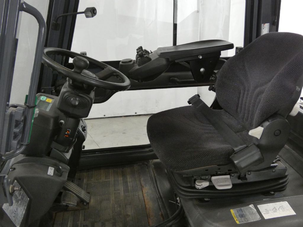 TOYOTA 7FBMF25 Elektro 4 Rad-Stapler www.blackforxx.com