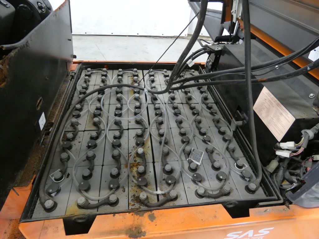 TOYOTA 7FBMF25 Elektro 4 Rad-Stapler www.blackforxx.com