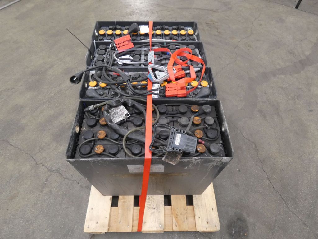 WEITERE 4XBATTERIEN Sonstige www.blackforxx.com