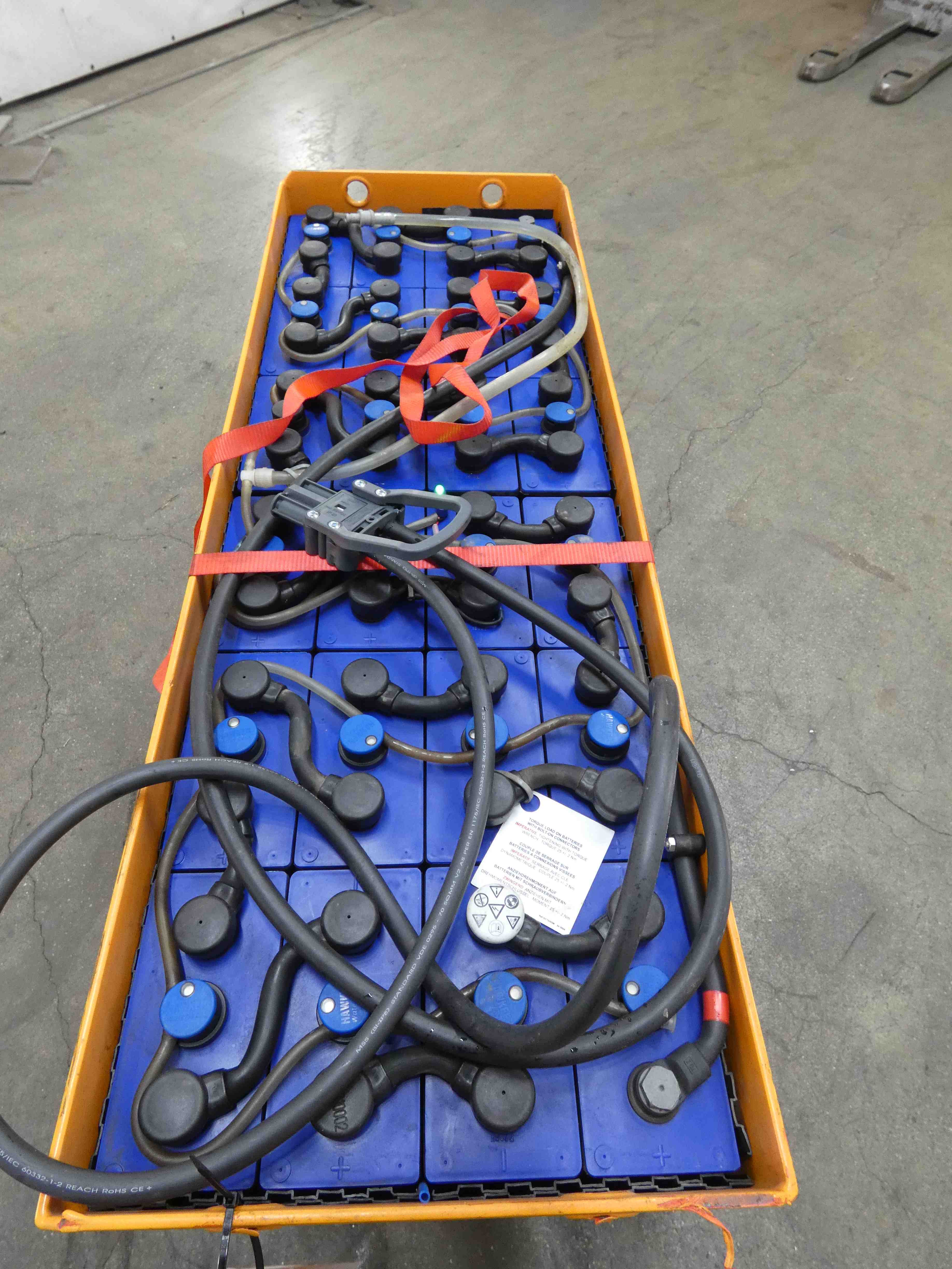 Weitere 48V775AH  www.blackforxx.com