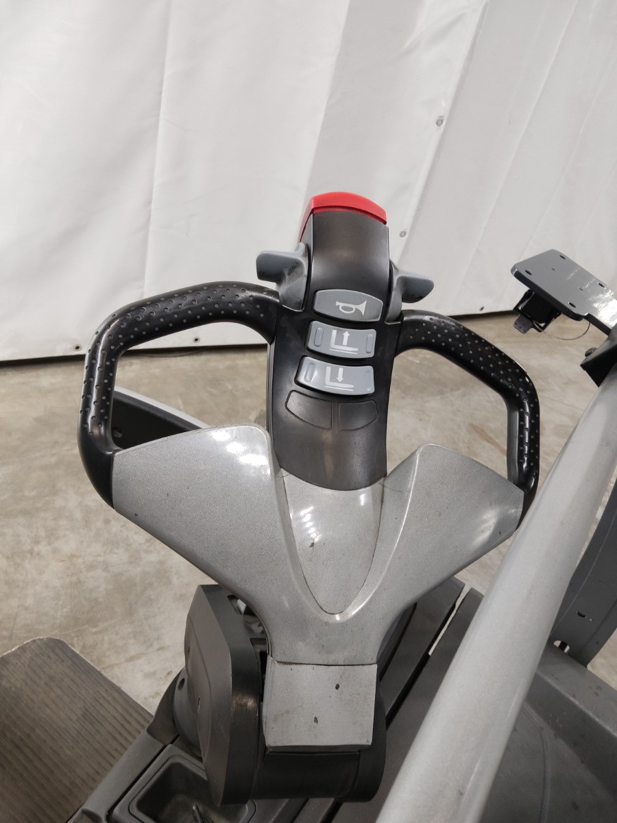 Still EXV-SF14 Hochhubwagen www.blackforxx.com