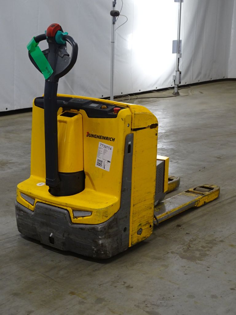 Jungheinrich EJE116/LIION Transpallet elettrico www.blackforxx.com