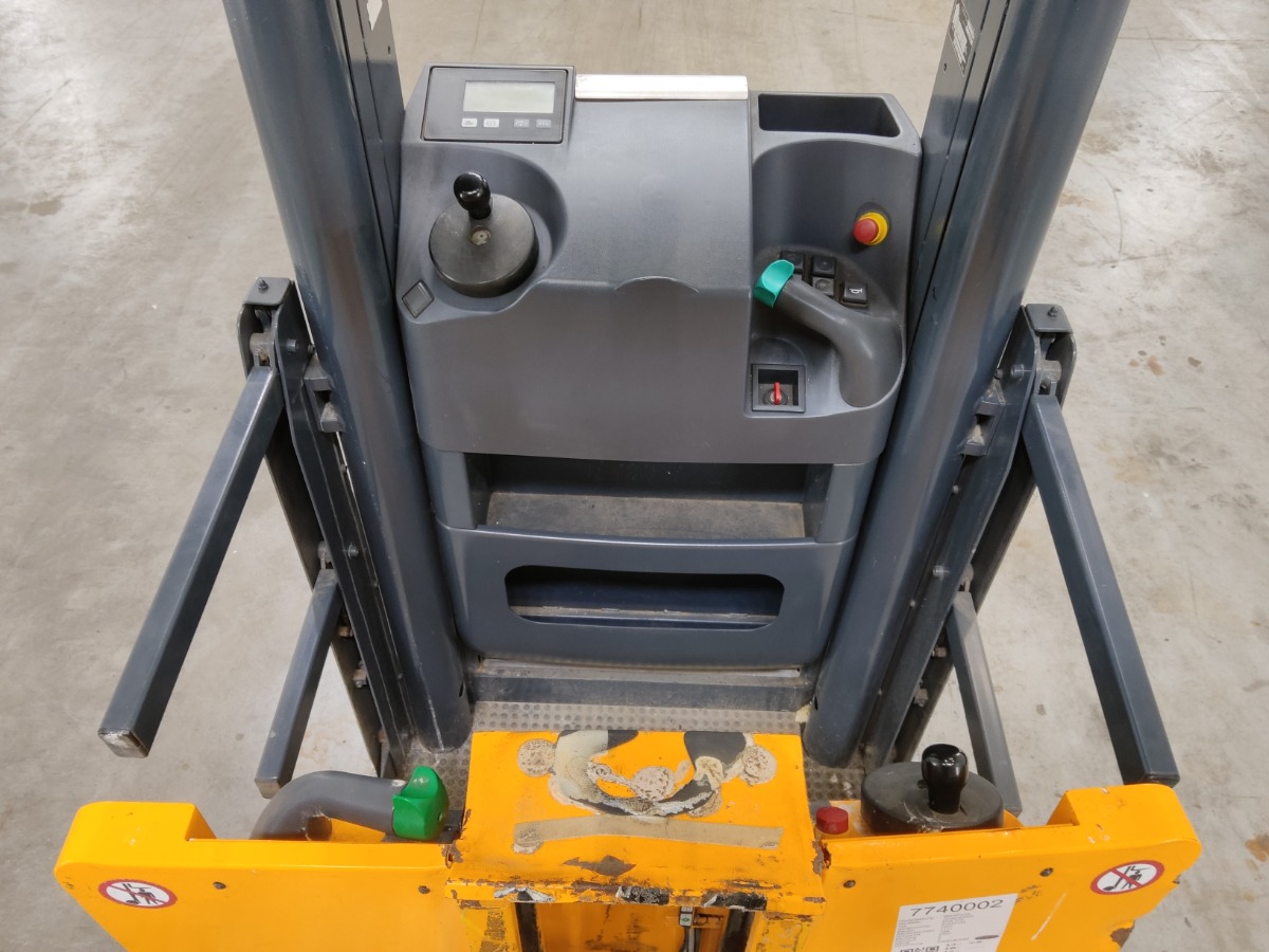 JUNGHEINRICH EKS110Z280ZZ120 Hoogheffende orderverzameltruck  www.blackforxx.com