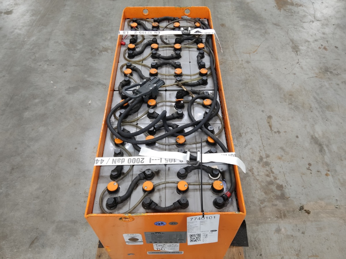 GNB 48V930AH Sonstige www.blackforxx.com