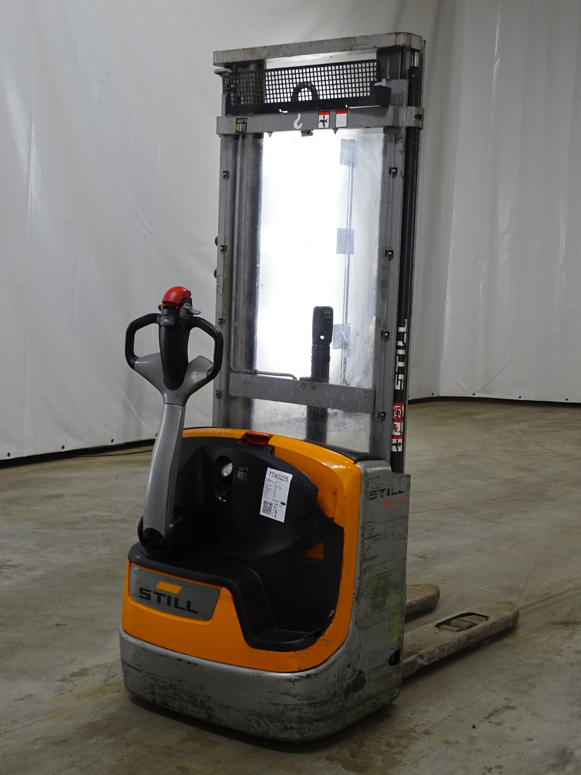 Still EXV12 Hochhubwagen www.blackforxx.com