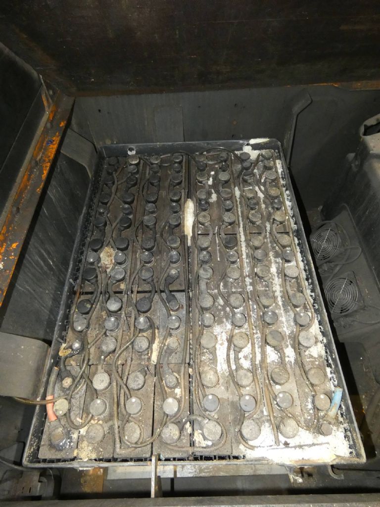 STILL R08-20 Schlepper www.blackforxx.com