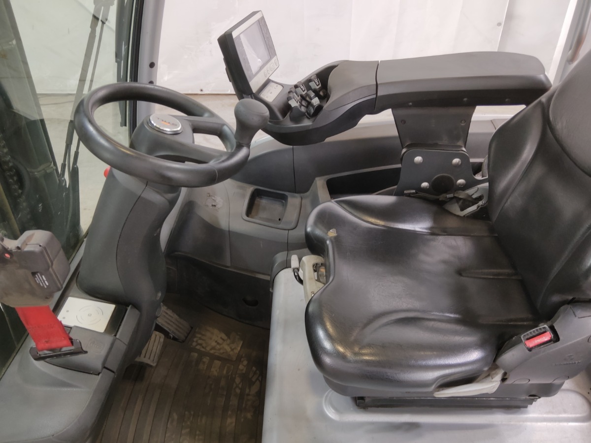 STILL RX20-20L Electric 3-wheel forklift www.blackforxx.com