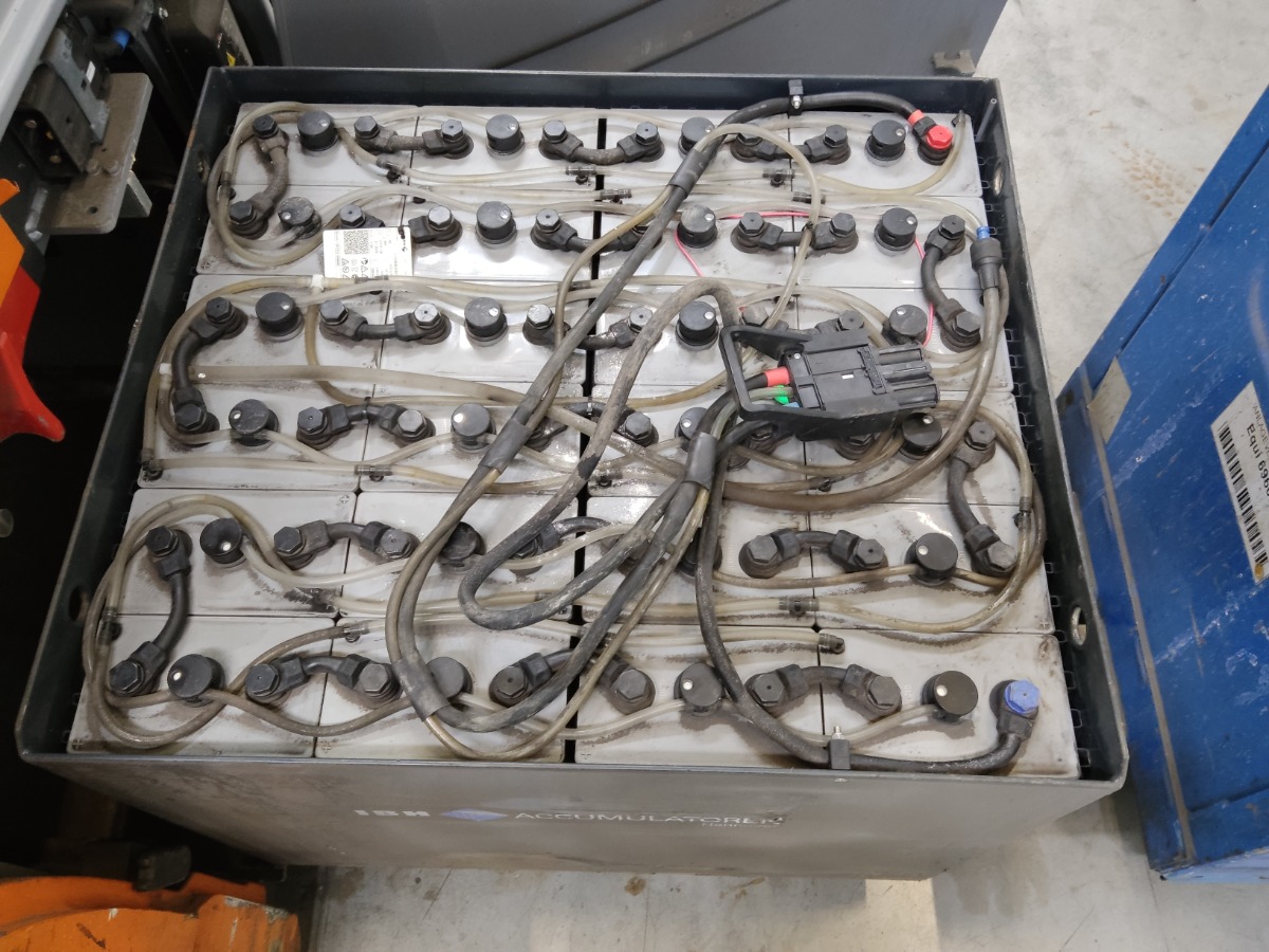 STILL RX20-20L Electric 3-wheel forklift www.blackforxx.com