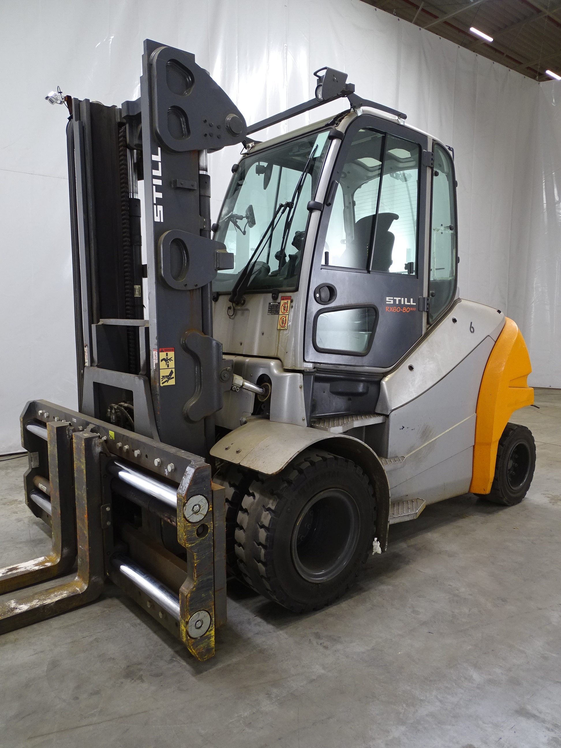 Still RX60-80/900 Elektro 4 Rad-Stapler www.blackforxx.com