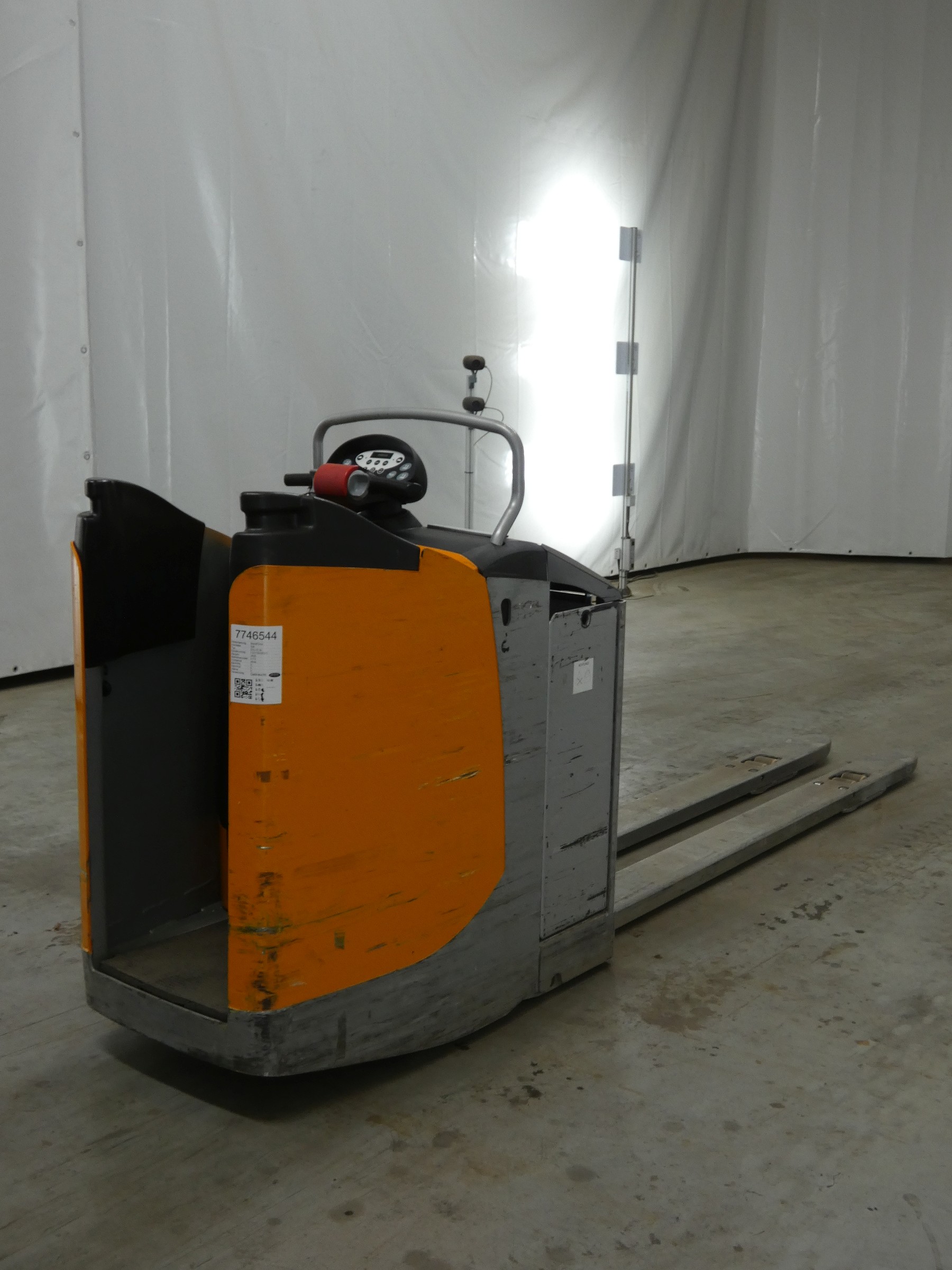 Still EXU-S24/2400MM Transpaleta  El�ctrica www.blackforxx.com