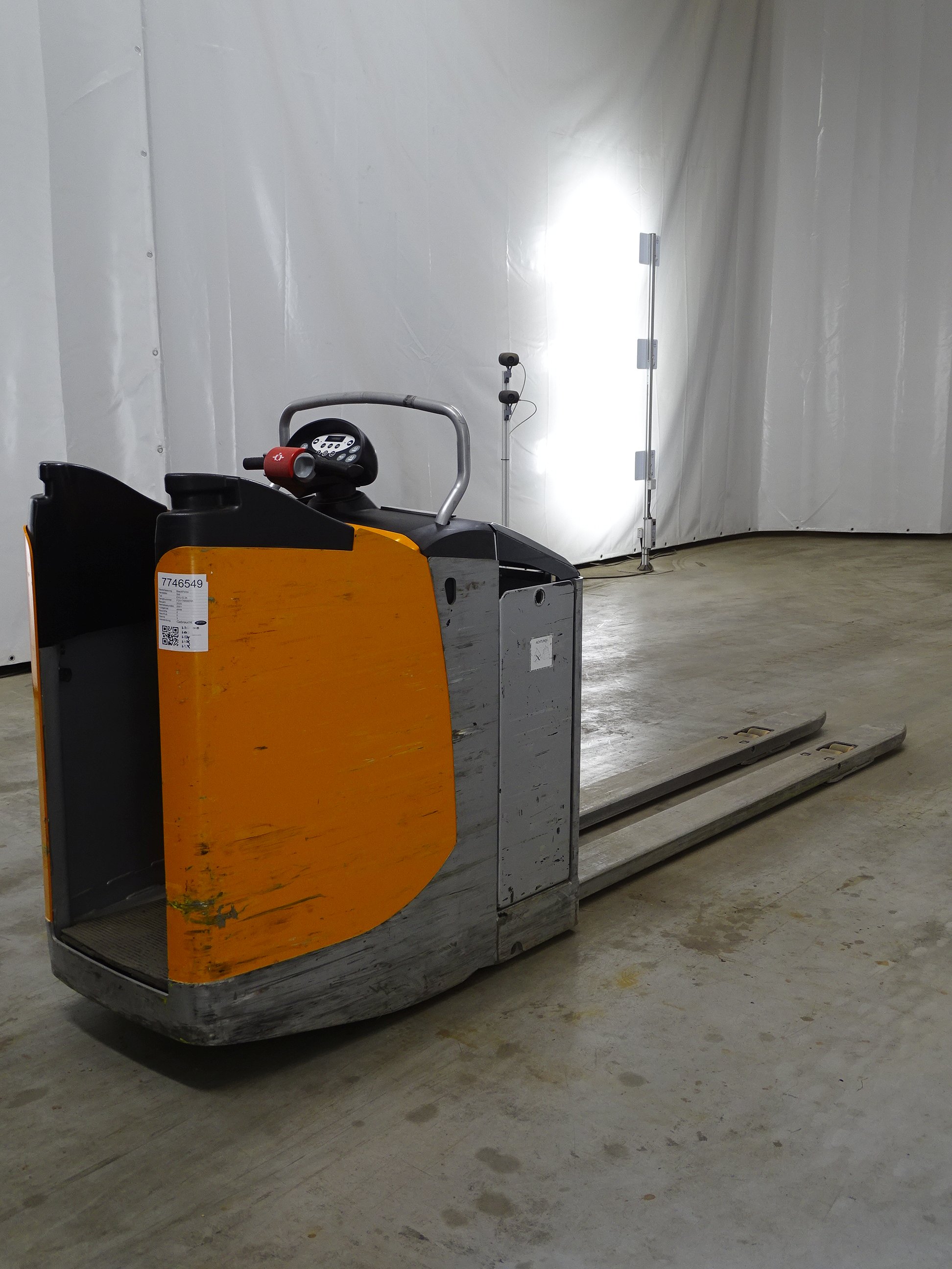 Still EXU-S24/2400MM Transpaleta  El�ctrica www.blackforxx.com