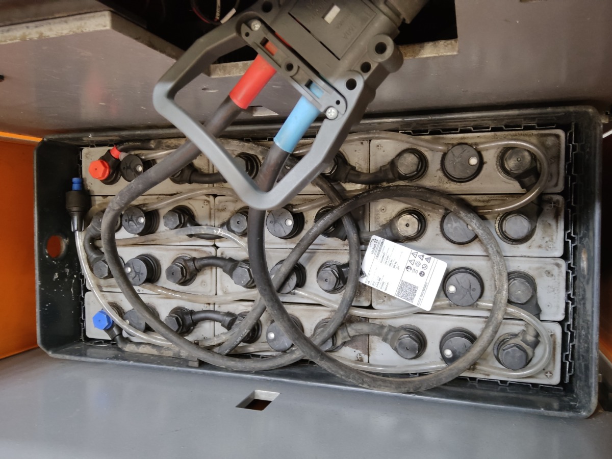 STILL EK-X Hoogheffende orderverzameltruck  www.blackforxx.com