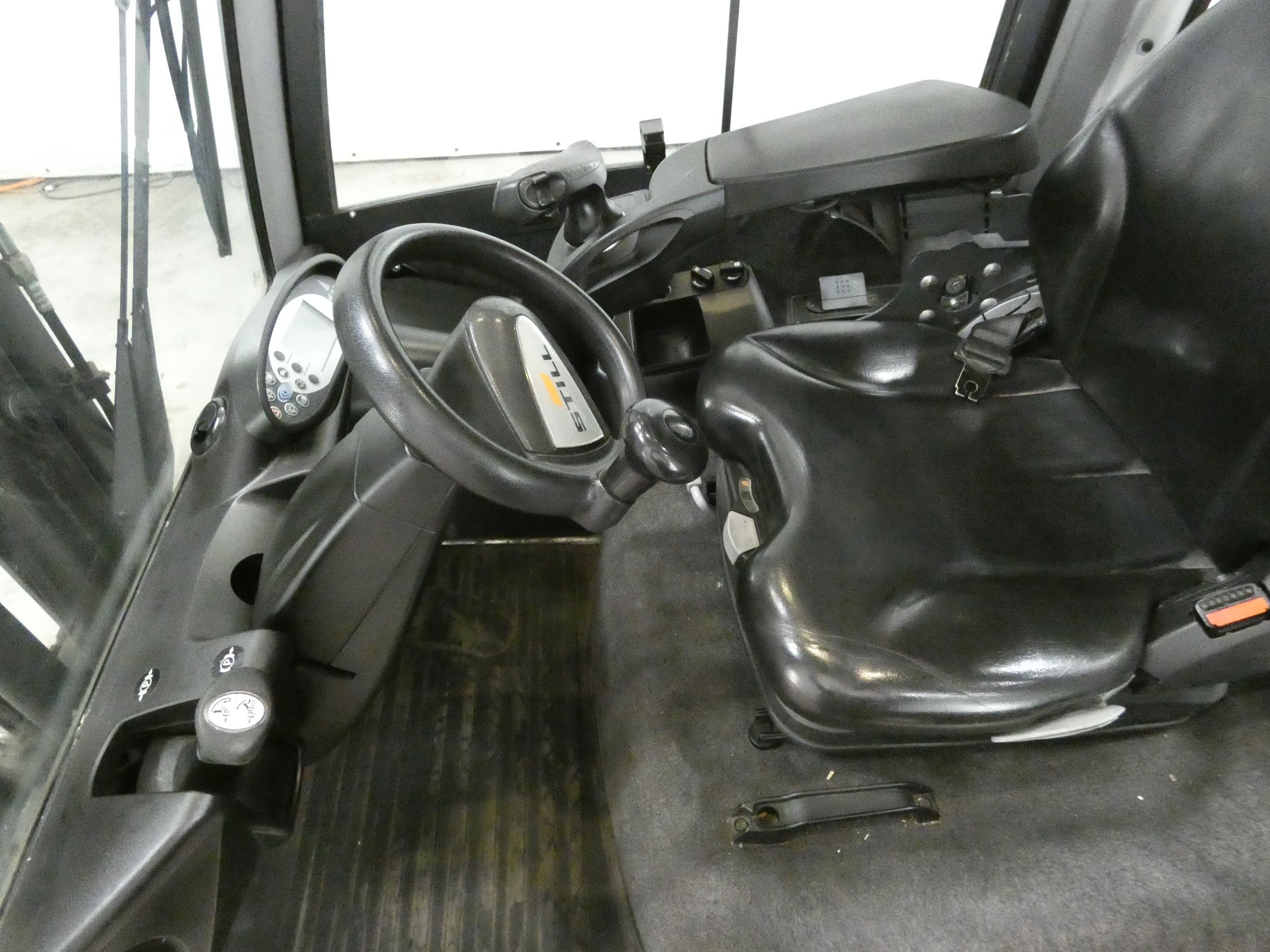 STILL RX70-20T GLP www.blackforxx.com