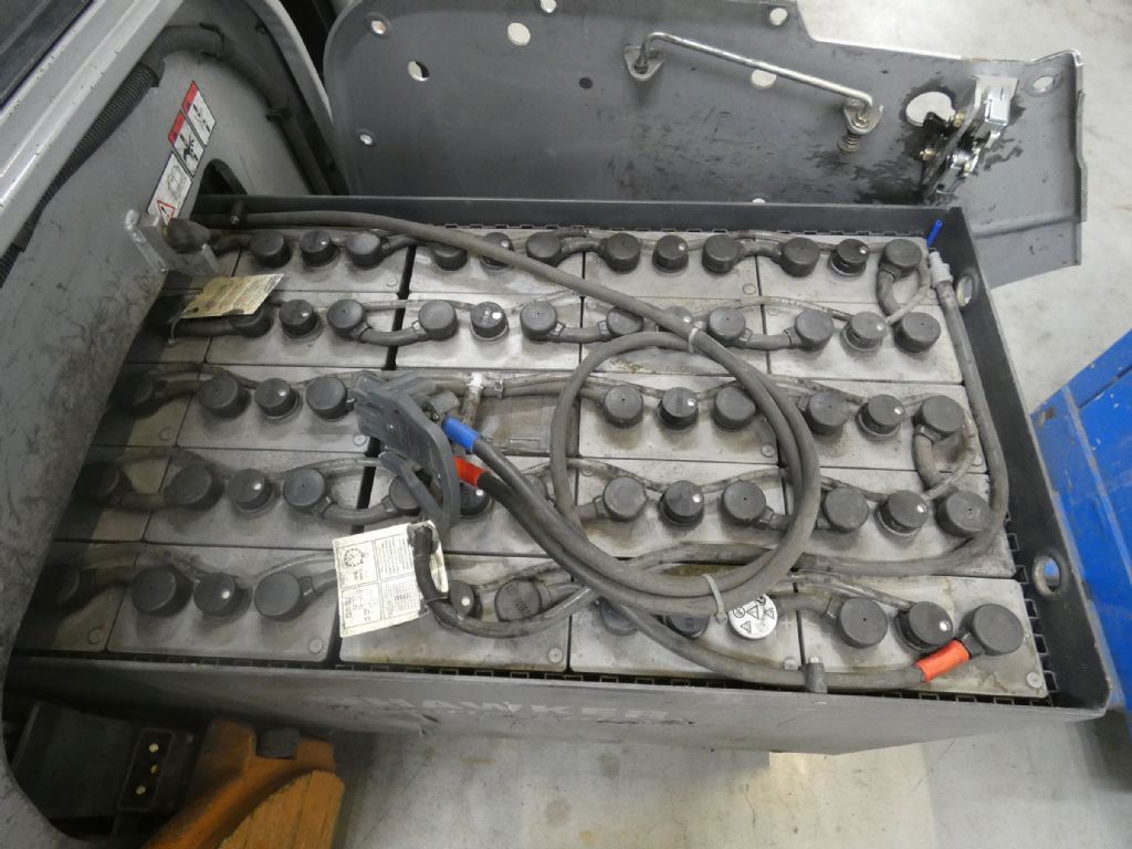 STILL RX20-16 Электро 3 колесный Погрузчики www.blackforxx.com