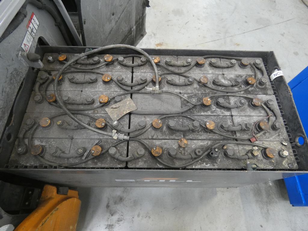 STILL RX20-16 Empilhador el�trico de tr�s rodas www.blackforxx.com