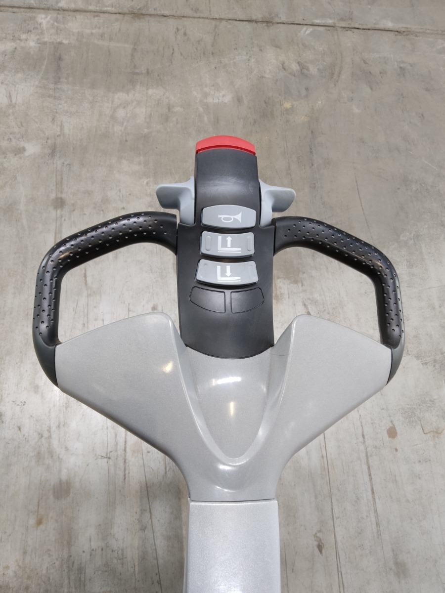 Still EXV14 Hochhubwagen www.blackforxx.com