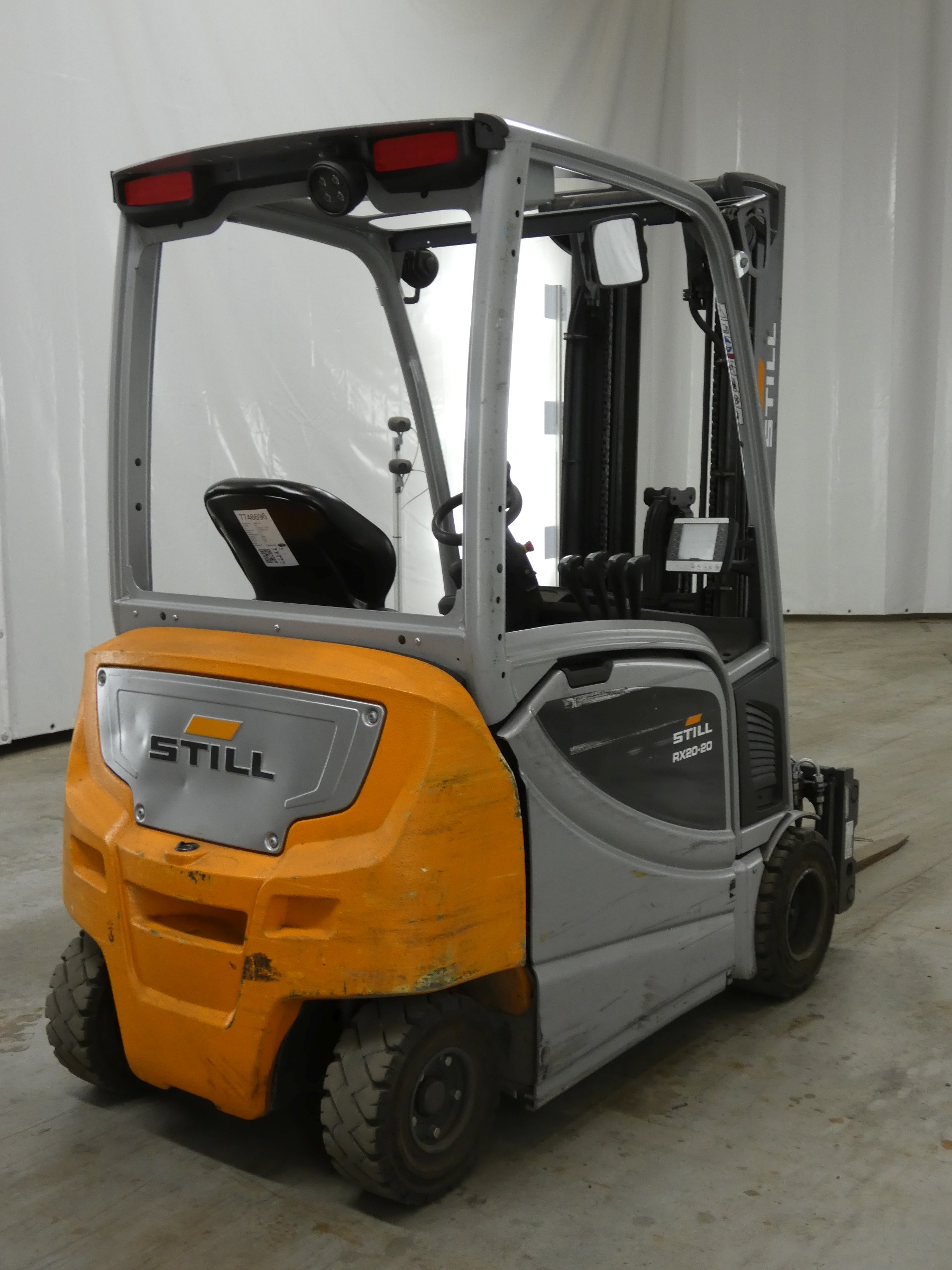 Still RX20-20P El�ctrica de 4 ruedas www.blackforxx.com