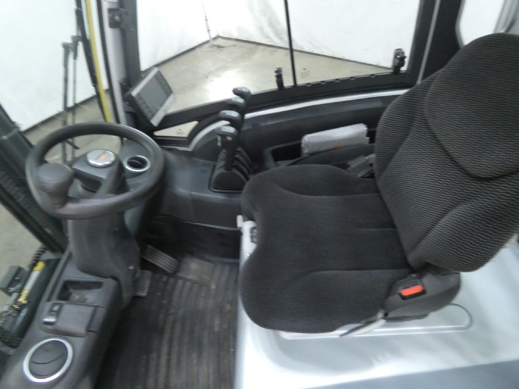 STILL RX60-30/BRONZE Elektro 4 Rad-Stapler www.blackforxx.com