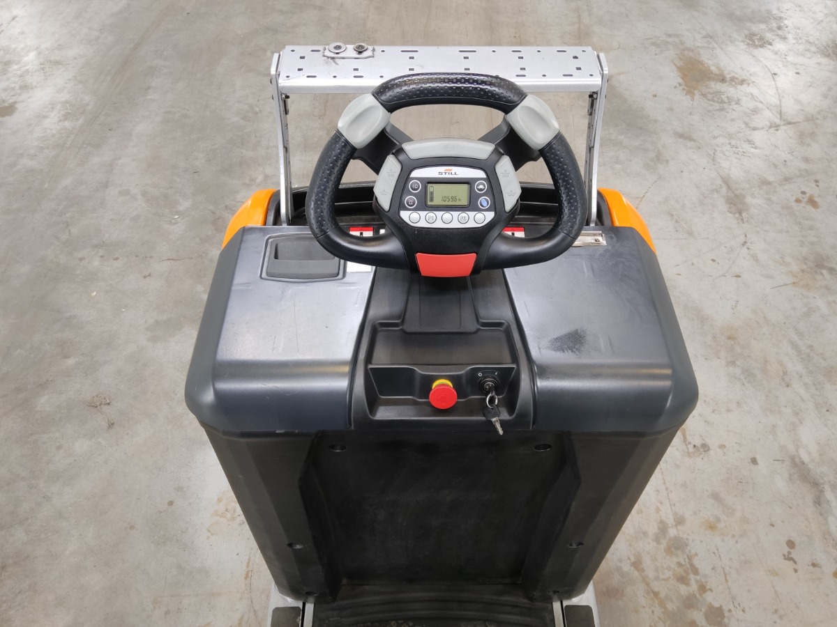 STILL OPX-L12 Niederhubkommissionierer www.blackforxx.com