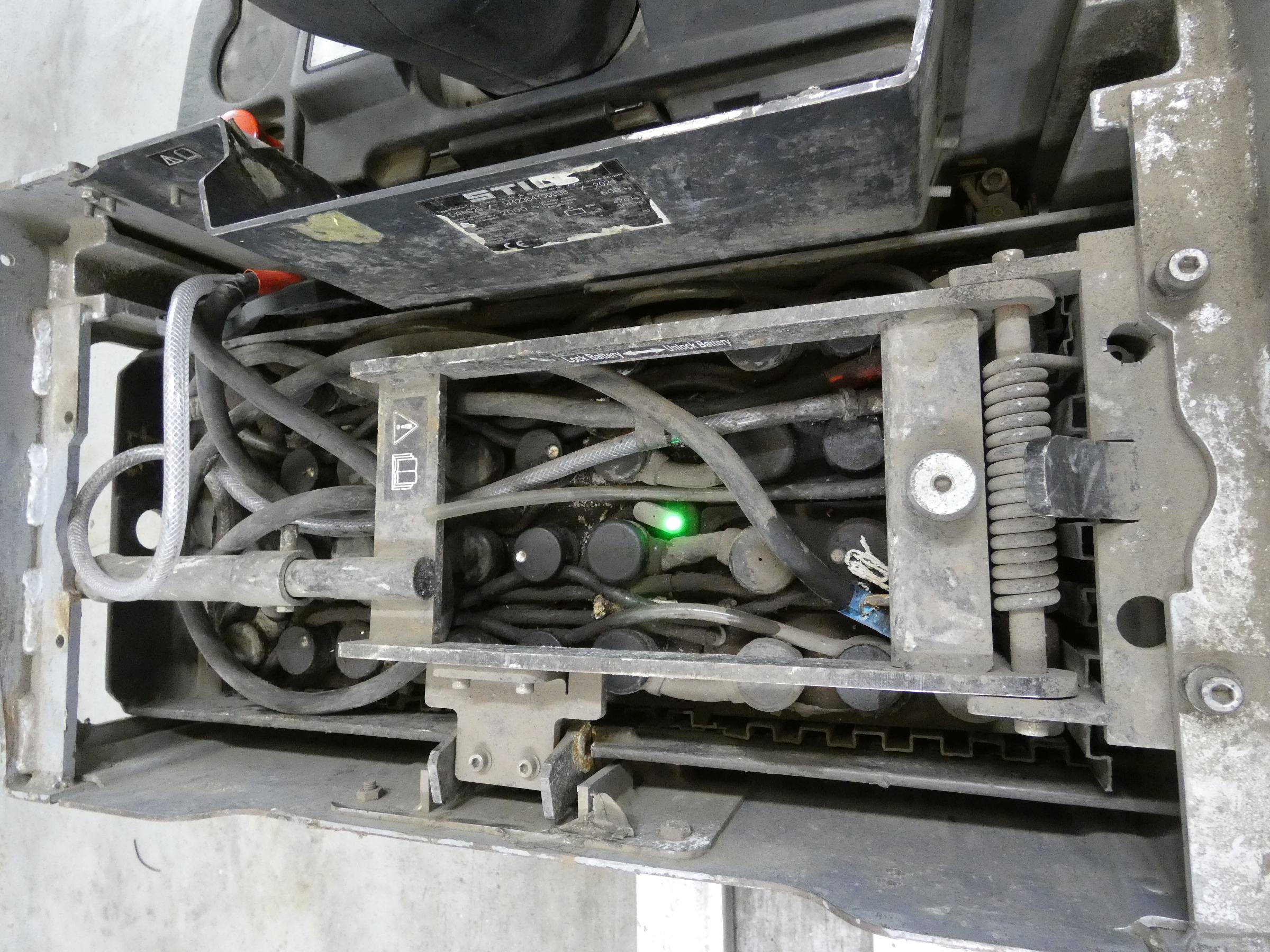 Still EXH-S20 Pallettruck www.blackforxx.com