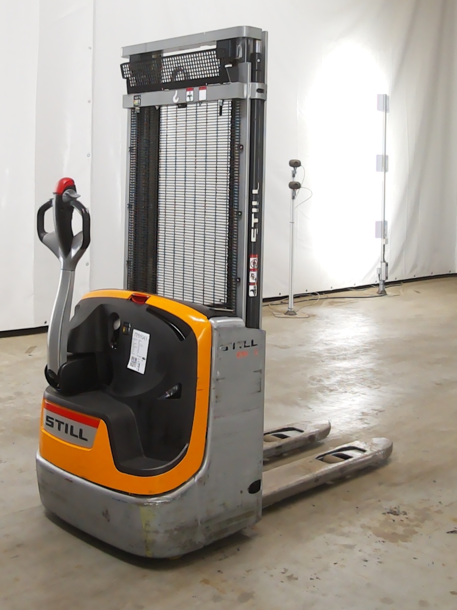 Still EXV12 Hochhubwagen www.blackforxx.com