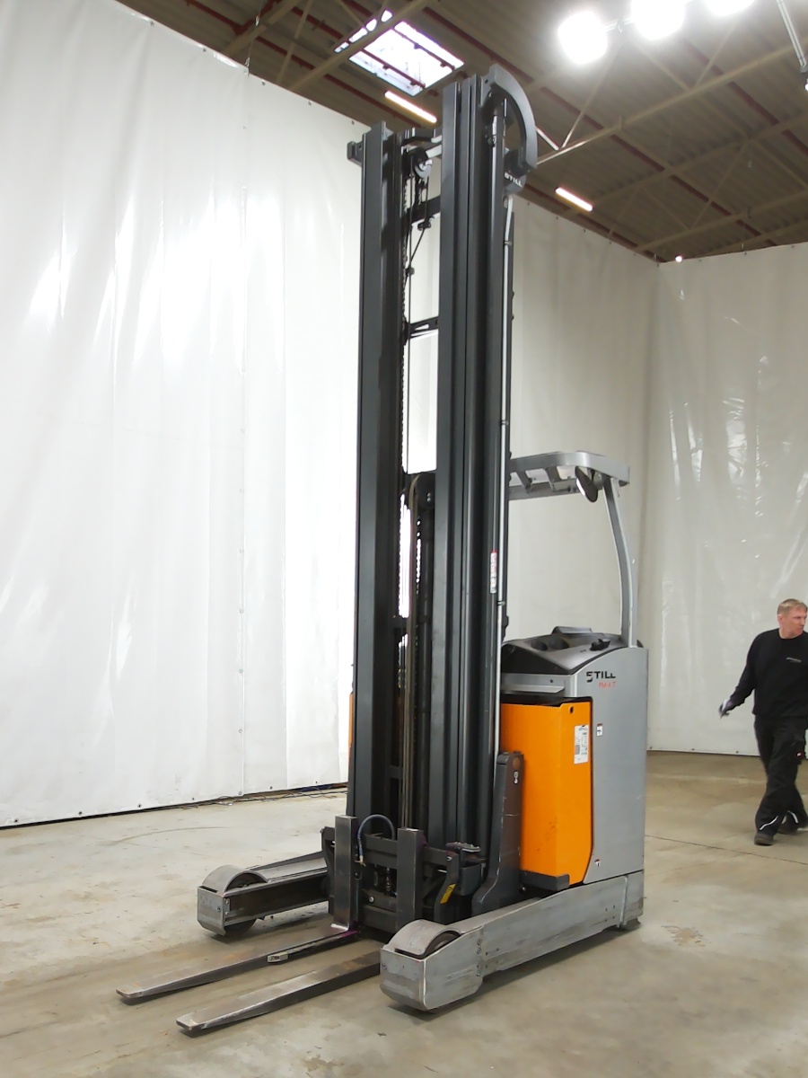 Still FM-X17 Schubmaststapler www.blackforxx.com