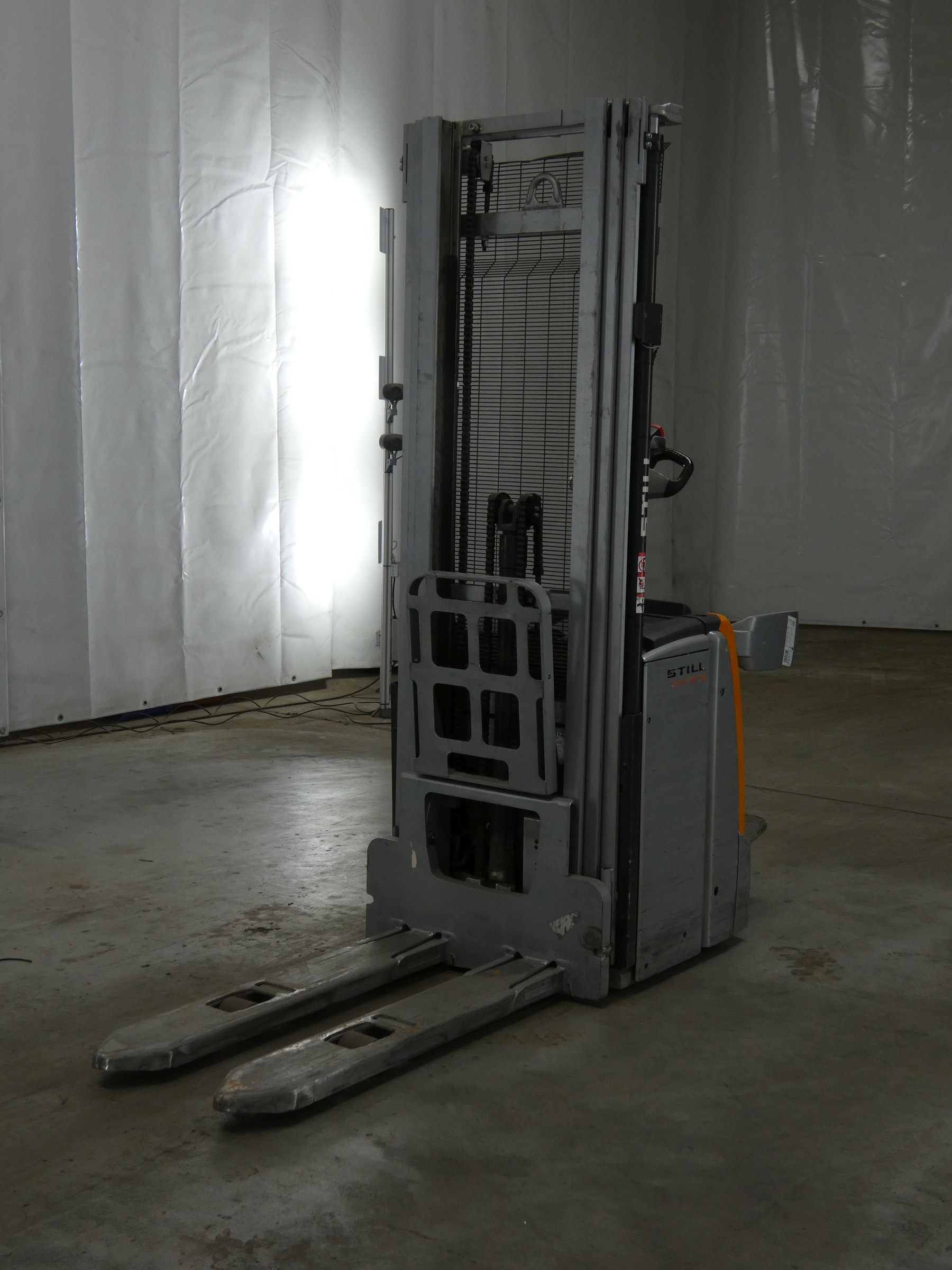 Still EXV-SF16 Hochhubwagen www.blackforxx.com