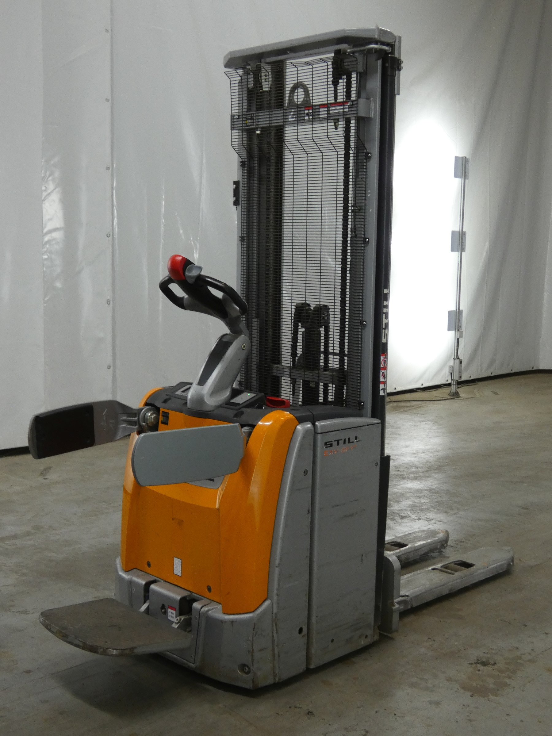 Still EXV-SF16 Hochhubwagen www.blackforxx.com