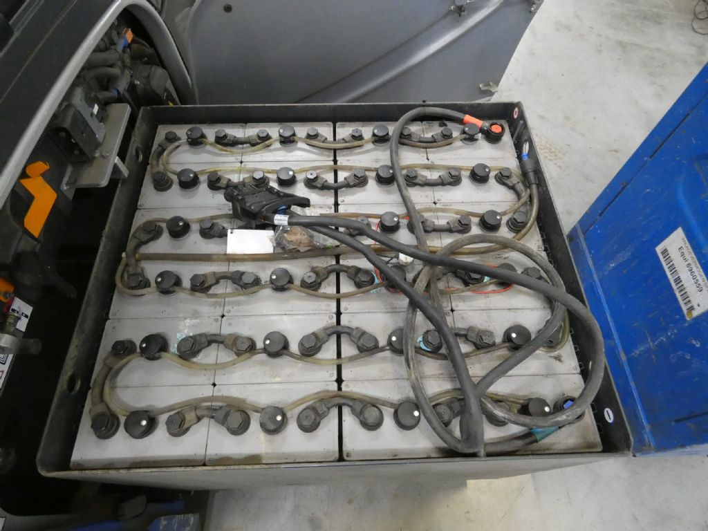 STILL RX20-16L Electric 3-wheel forklift www.blackforxx.com