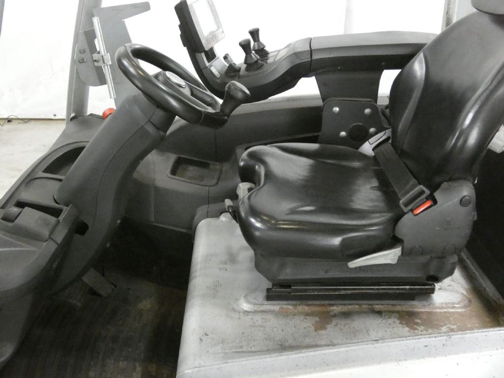 STILL RX20-16 Electric 3-wheel forklift www.blackforxx.com