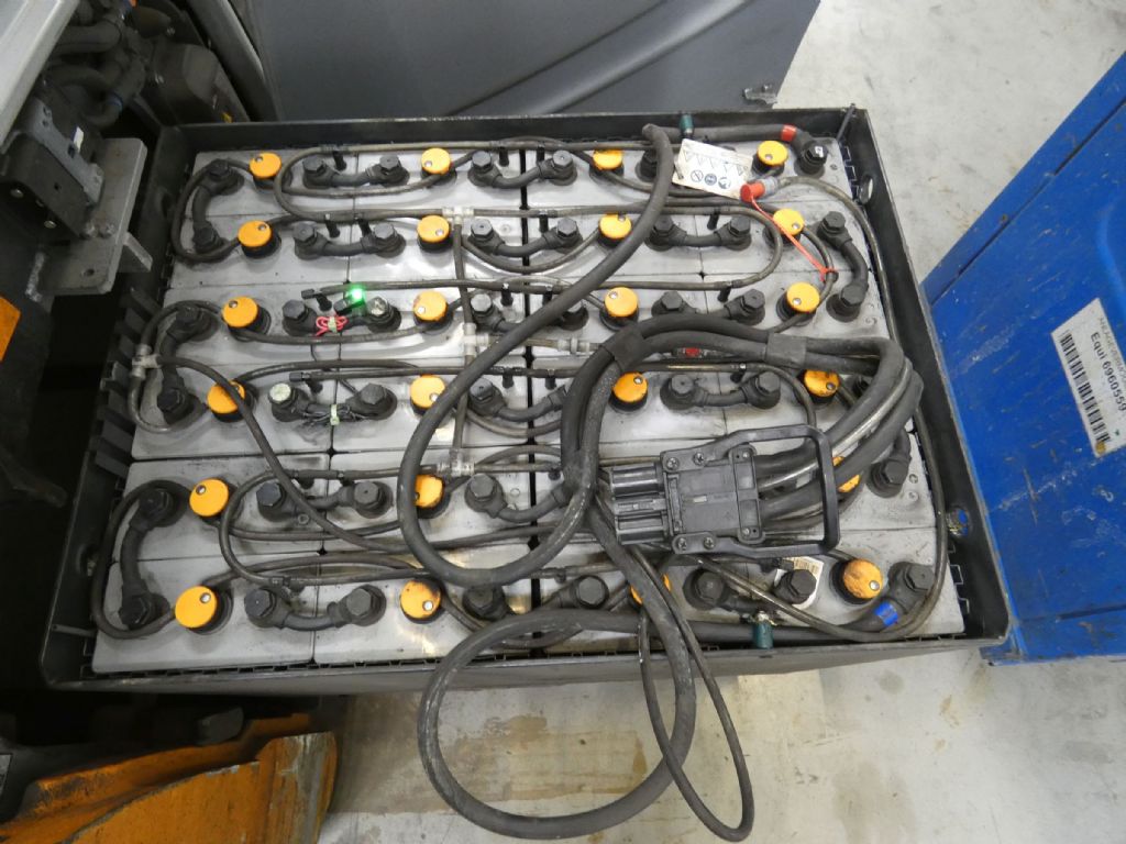 STILL RX20-16 Electric 3-wheel forklift www.blackforxx.com