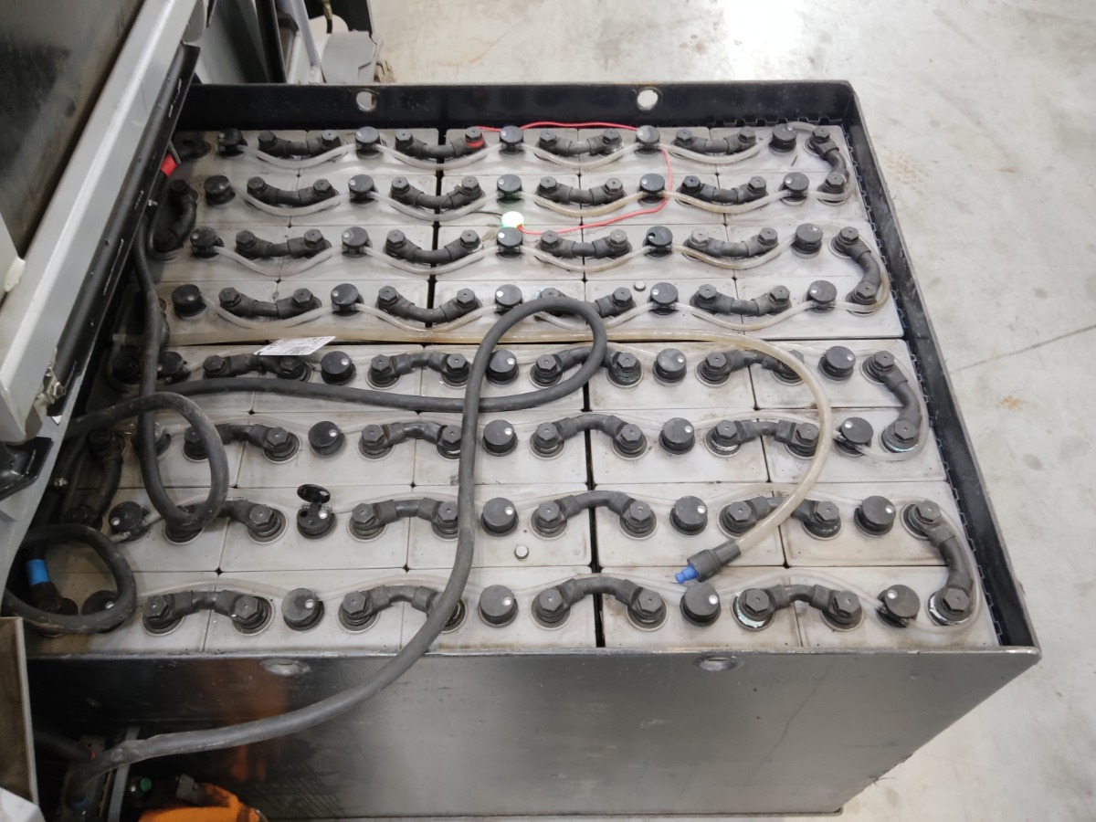 STILL RX60-30L Elektro 4 Rad-Stapler www.blackforxx.com