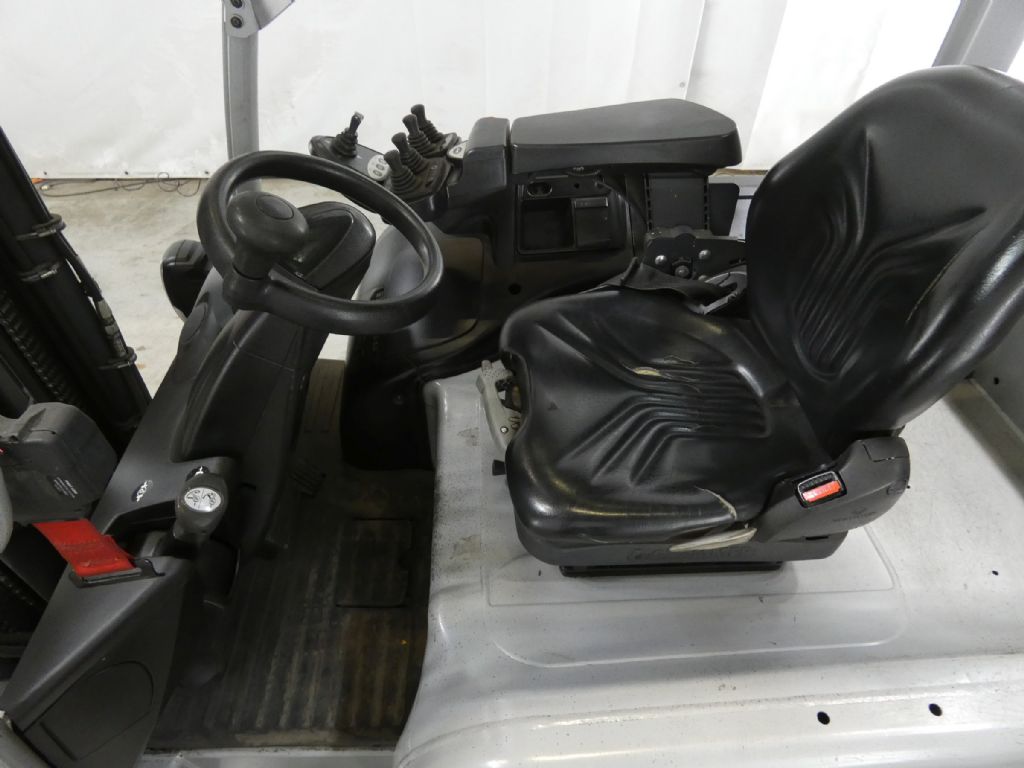 Still RX60-30L Elettrico 4 ruote www.blackforxx.com