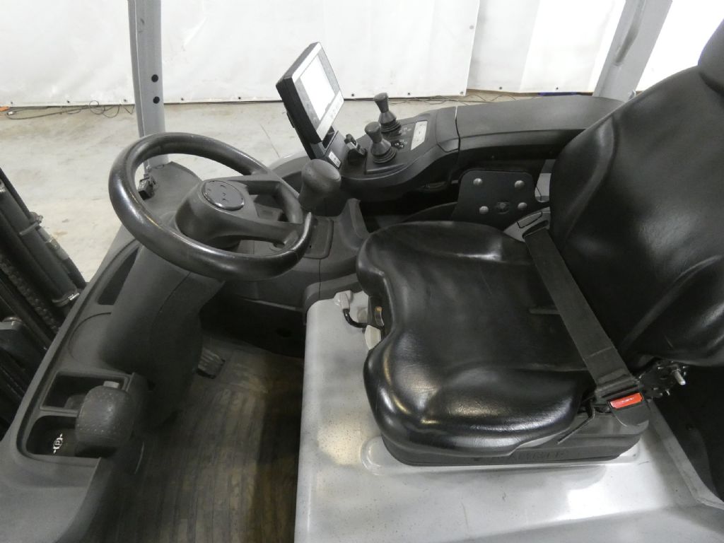 STILL RX20-18 Electric 3-wheel forklift www.blackforxx.com