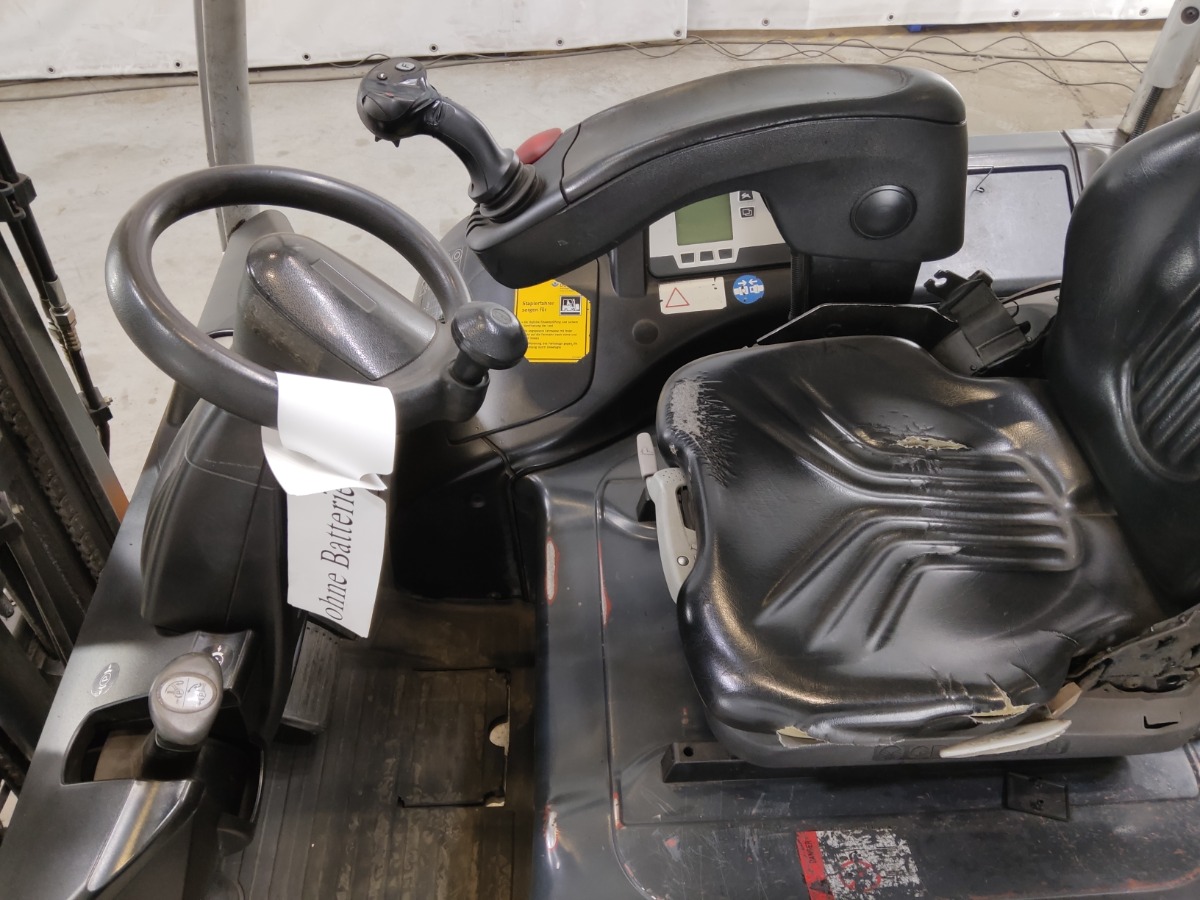 STILL RX20-15 Electric 3-wheel forklift www.blackforxx.com