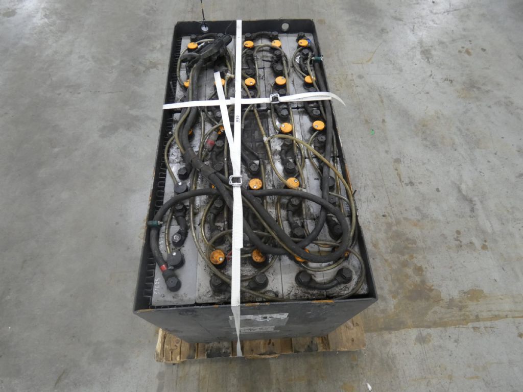 GNB 48V625AH  www.blackforxx.com