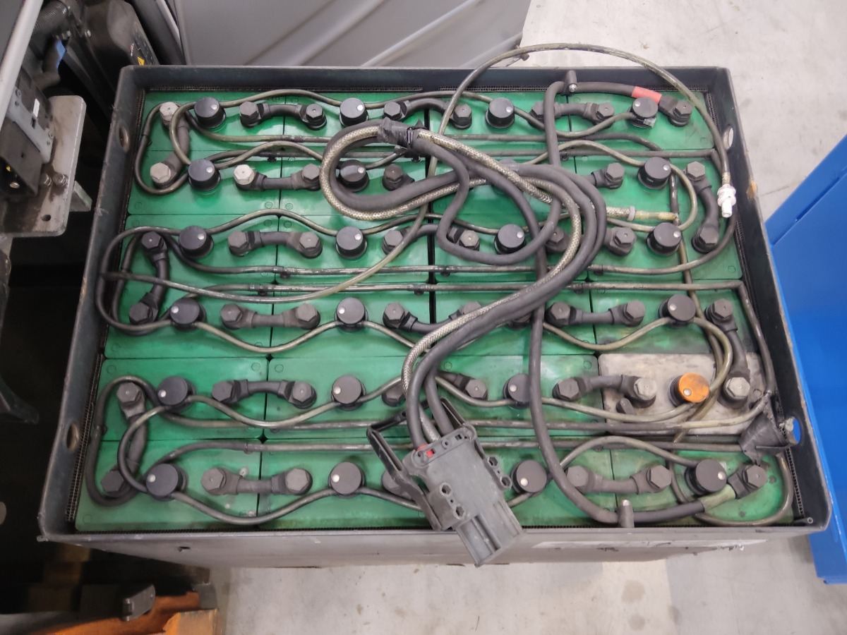 STILL RX20-16 Electric 3-wheel forklift www.blackforxx.com