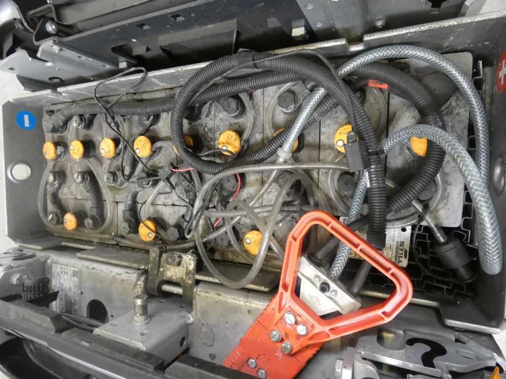 STILL OPX20/2390MM Низкоуровневый комплектовщик заказов www.blackforxx.com