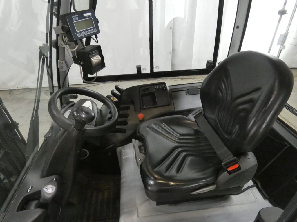 STILL RX20-18 Electric 3-wheel forklift www.blackforxx.com