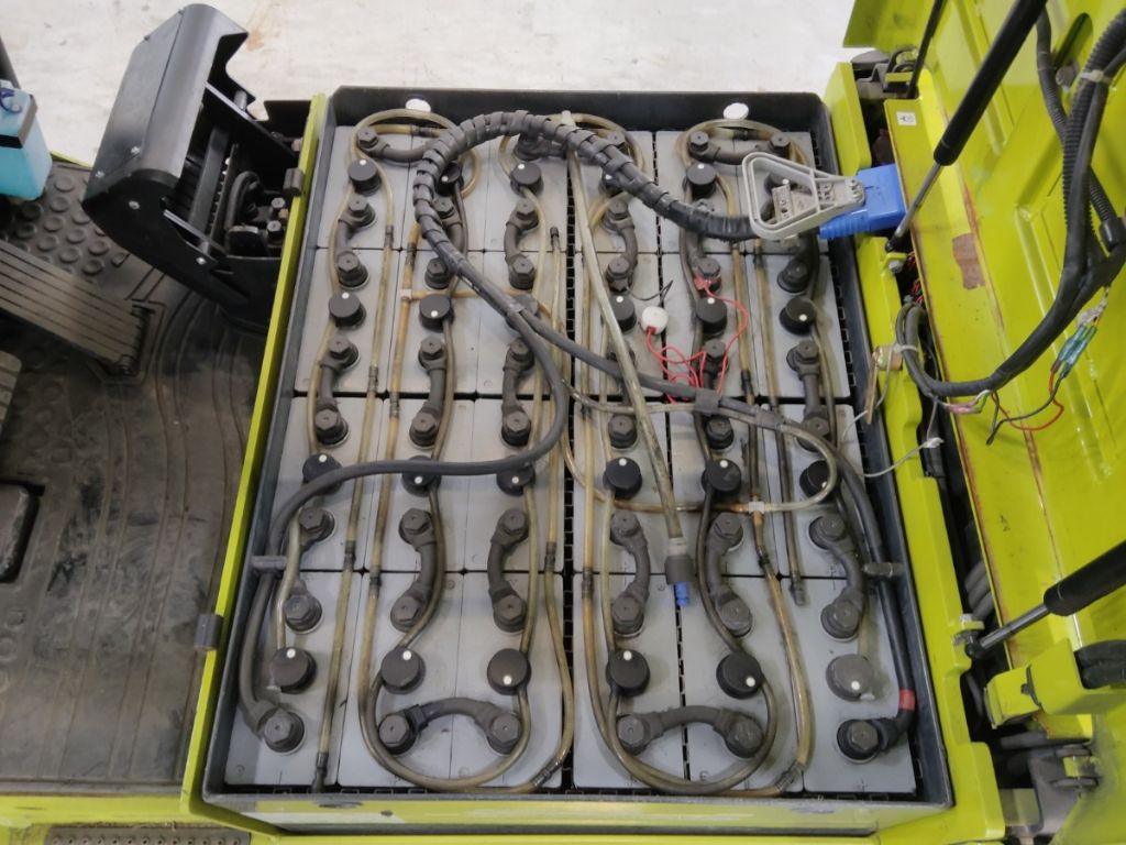 CLARK GTX20 Electric 3-wheel forklift www.blackforxx.com