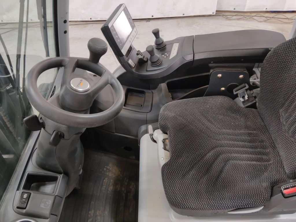 STILL RX20-14C Elektro 3 Rad-Stapler www.blackforxx.com