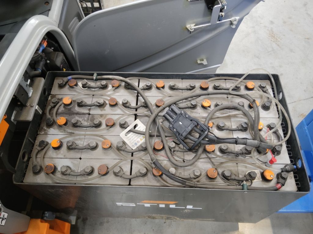 STILL RX20-14C Elektro 3 Rad-Stapler www.blackforxx.com