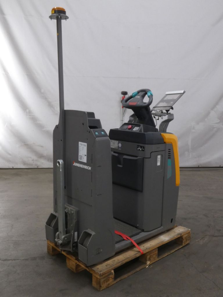 JUNGHEINRICH EZS130/LIION Trekker www.blackforxx.com