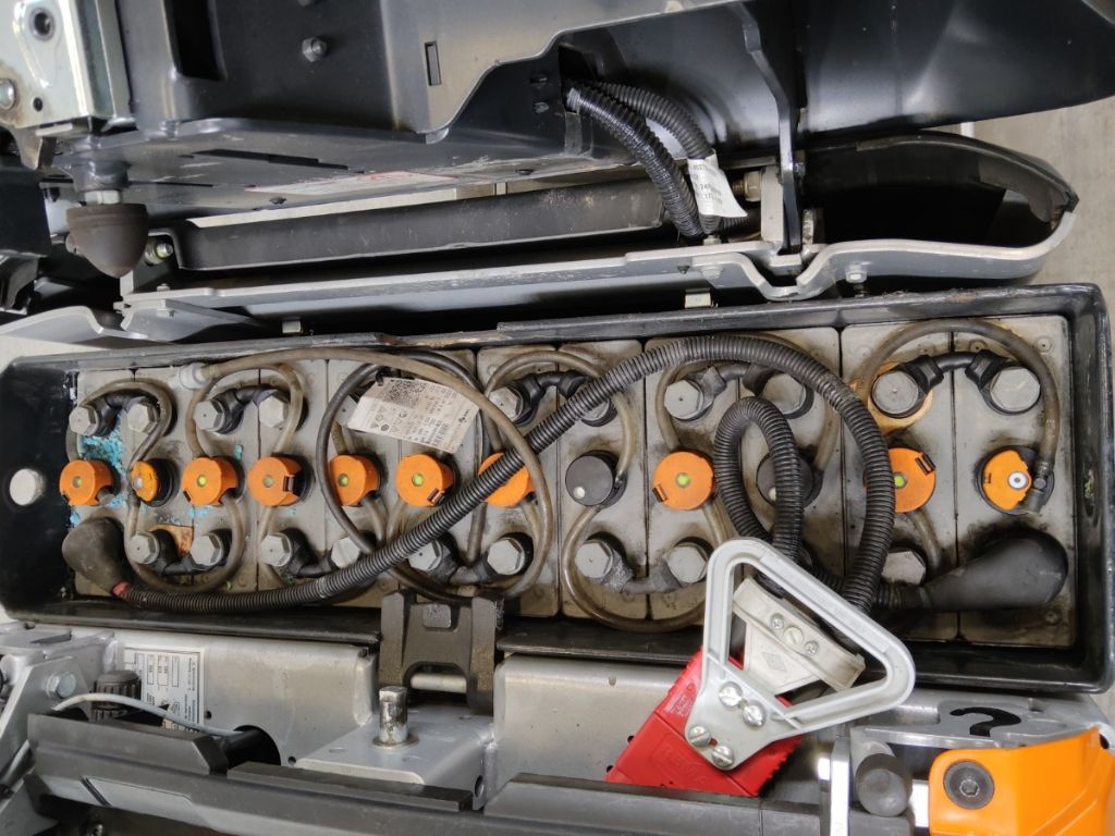 STILL OPX20/2400MM Recoge Pedidos nivel bajo www.blackforxx.com