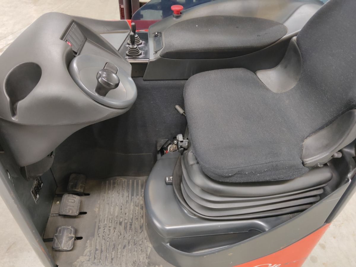 LINDE R10CS-11 Schubmaststapler www.blackforxx.com